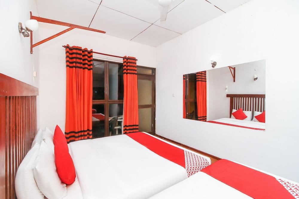 נגומבו Ceylonica Beach Hotel מראה חיצוני תמונה